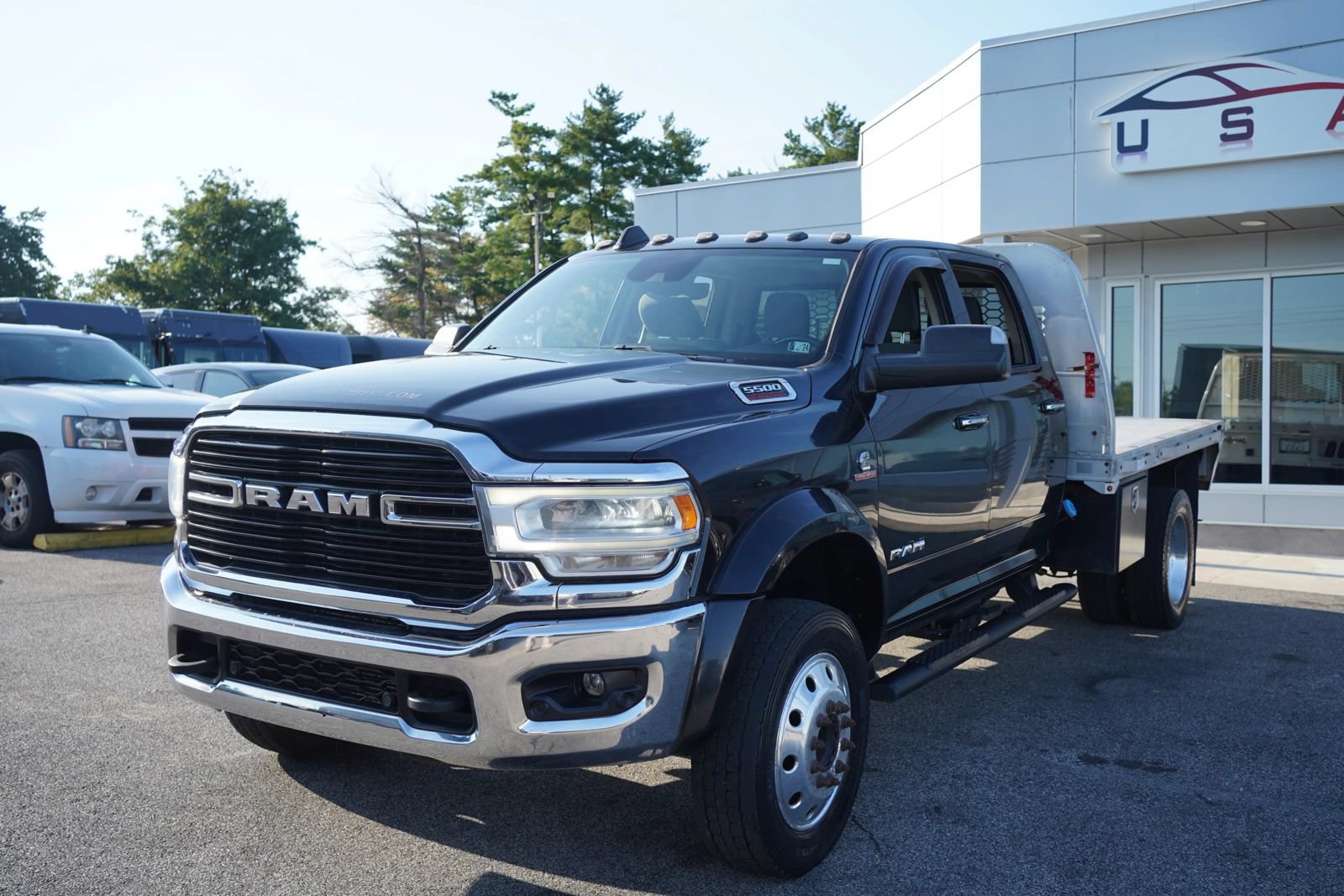 Used 2019 RAM 5500 SLT w/ Quick Order Package 2YG SLT AWD/4WD image 5