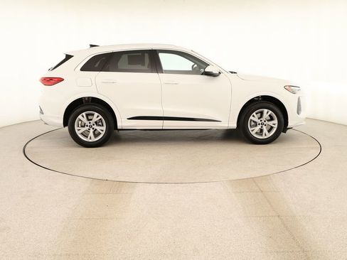New 2026 Audi Q5 Premium AWD/4WD image 8
