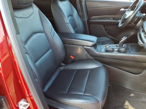 Used 2025 Cadillac XT4 Sport w/ Cold Weather Package FWD image 22