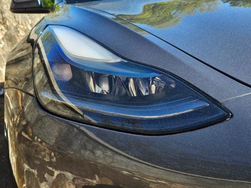 Used 2023 Tesla Model 3 Standard Range image 21