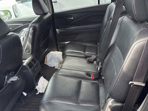 Used 2016 Honda Pilot EX-L image 11