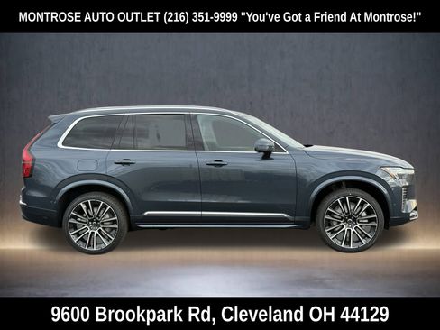 New 2026 Volvo XC90 B6 Plus w/ Protection Package Premier image 7