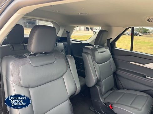 New 2026 Ford Explorer Active w/ Active Comfort Package RWD image 21