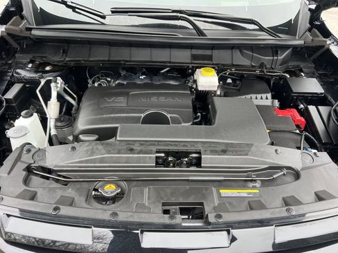 Used 2024 Nissan Pathfinder Platinum w/ Lighting Package (N93) image 11