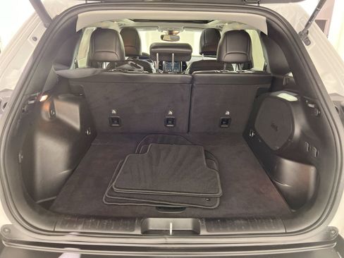 Used 2021 Jeep Cherokee Latitude Lux w/ Sun & Sound Group image 26