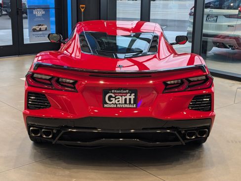 Used 2022 Chevrolet Corvette Stingray Coupe w/ 1LT image 8