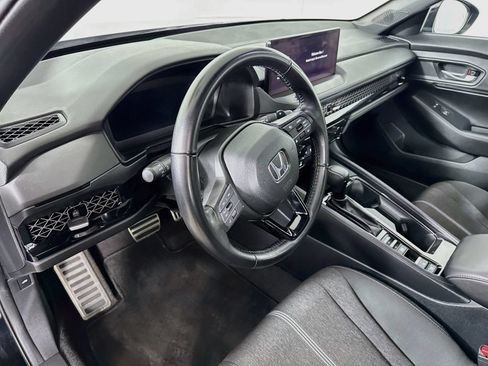 Used 2024 Honda Accord Sport image 7