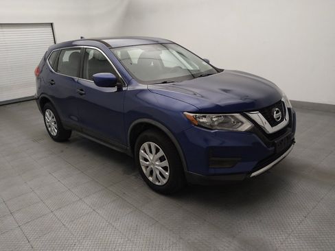 Used 2017 Nissan Rogue S AWD/4WD image 13