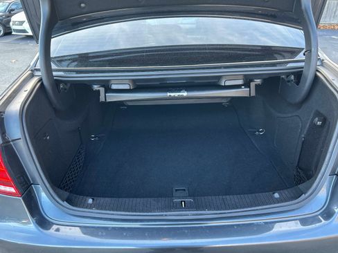Used 2014 Mercedes-Benz E 350 4MATIC Sedan image 11