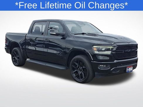 Used 2021 RAM 1500 Laramie AWD/4WD image 1