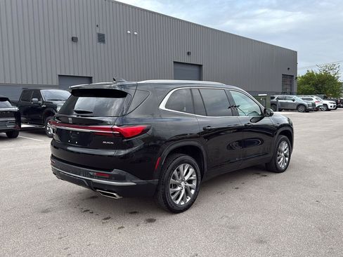 Used 2026 Buick Enclave Preferred FWD image 3