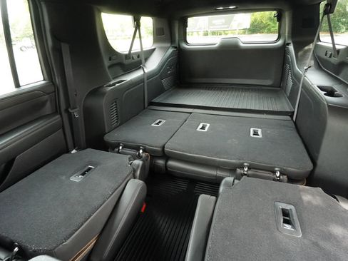 Used 2021 GMC Yukon XL AT4 AWD/4WD image 23