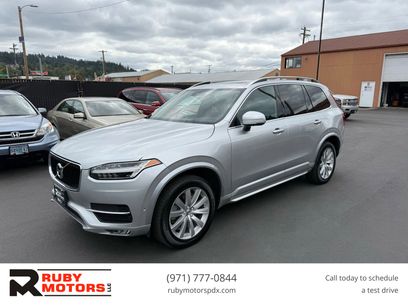 Used 2016 Volvo XC90 T6 Momentum w/ Momentum Plus Package