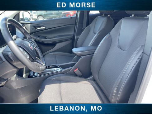 Certified 2025 Buick Encore GX Preferred AWD/4WD image 18