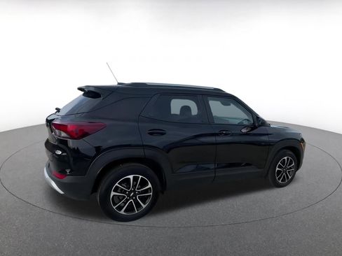Used 2025 Chevrolet TrailBlazer LT image 15