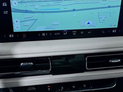 New 2026 Lincoln Aviator 2WD image 16