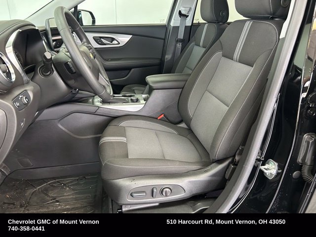 Used 2025 Chevrolet Blazer LT w/ Convenience Package FWD image 15