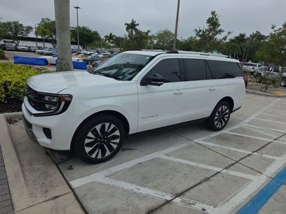 Used 2025 Ford Expedition Max Platinum w/ Platinum Ultimate Package