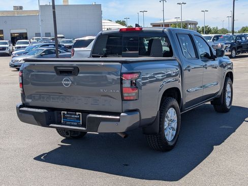 Used 2023 Nissan Frontier SV w/ SV Convenience Package AWD/4WD image 6