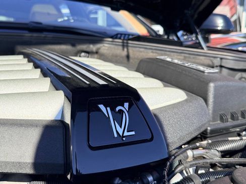 Used 2014 Rolls-Royce Ghost image 42