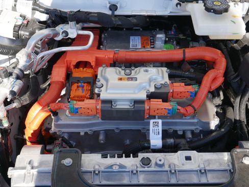 New 2025 Chevrolet Blazer EV AWD Police w/ Remote Keyless Entry Package image 11