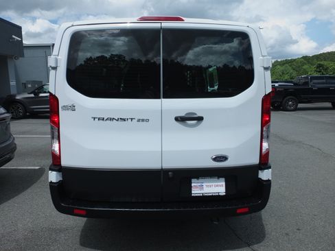 Used 2025 Ford Transit 250 Low Roof w/ Exterior Upgrade Package RWD image 4