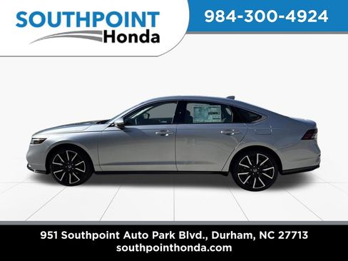 New 2026 Honda Accord Touring image 5