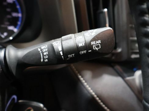 Used 2016 Toyota RAV4 XLE image 36