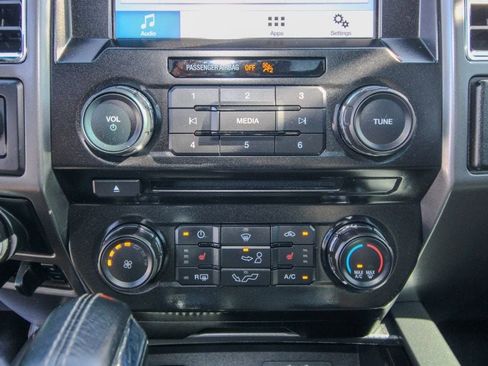 Used 2016 Ford F150 XLT w/ Equipment Group 302A Luxury AWD/4WD image 27
