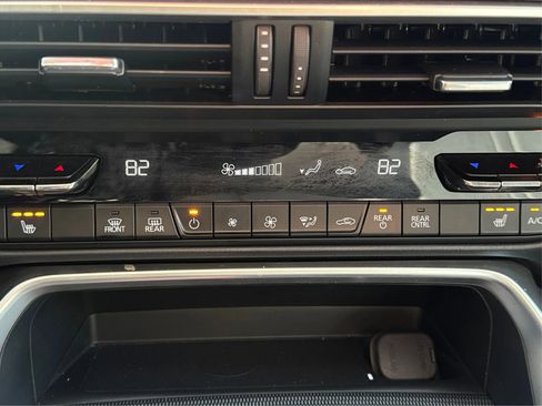 Used 2024 MAZDA CX-90 3.3 Turbo w/ Preferred Plus image 41