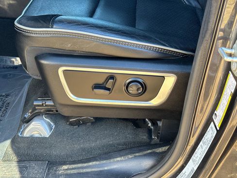 Certified 2024 RAM 1500 Laramie image 19