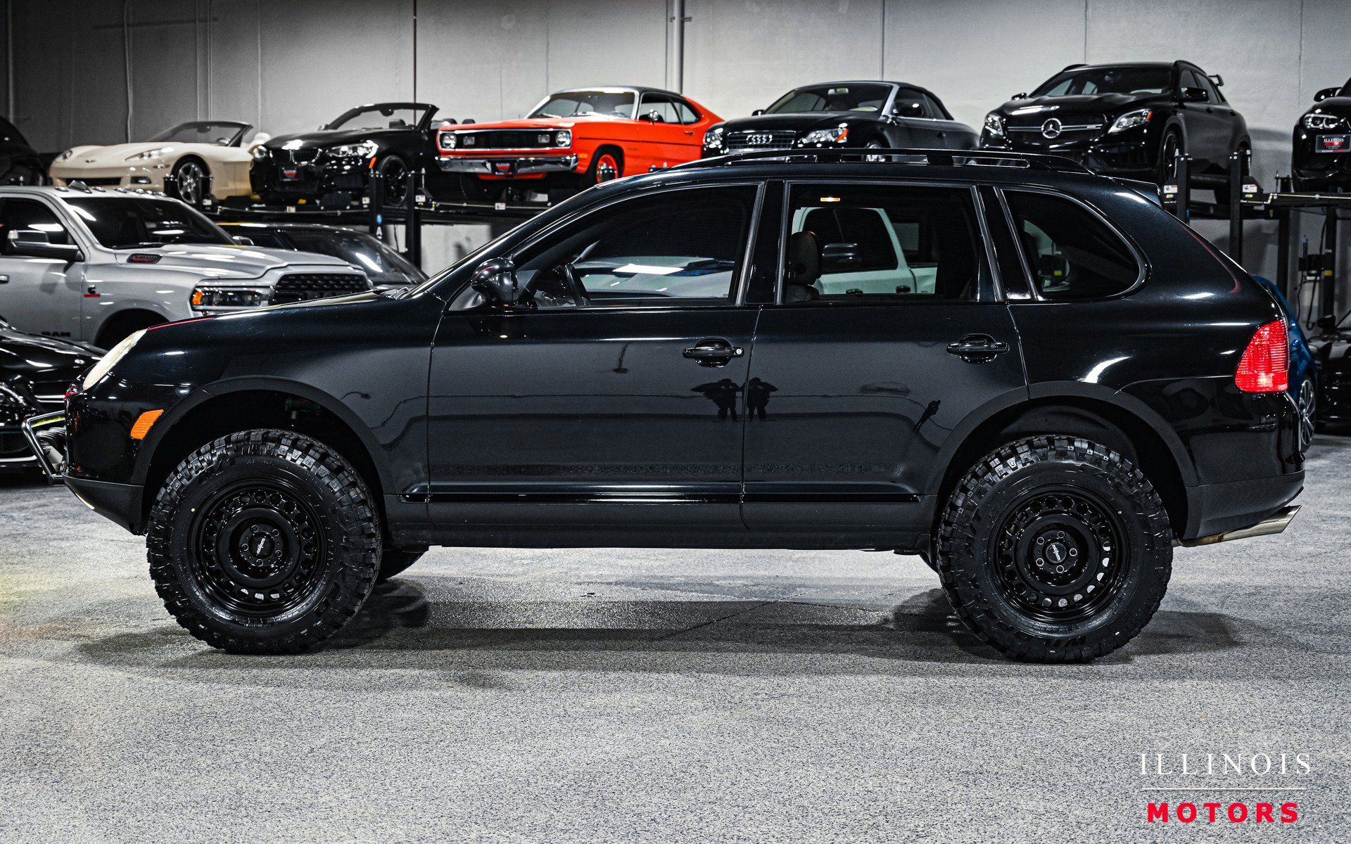 Used 2004 Porsche Cayenne S AWD/4WD image 2
