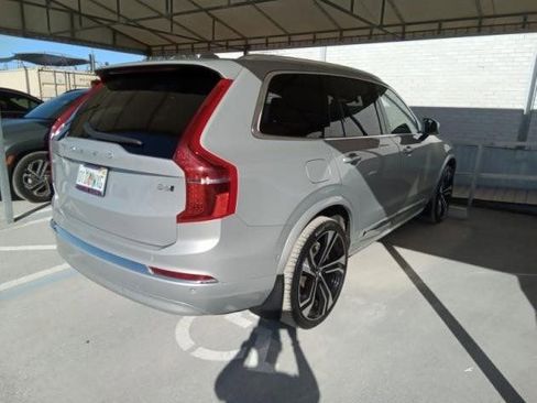 Used 2024 Volvo XC90 B6 Ultimate image 6