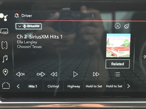 Used 2023 GMC Sierra 1500 SLE image 23