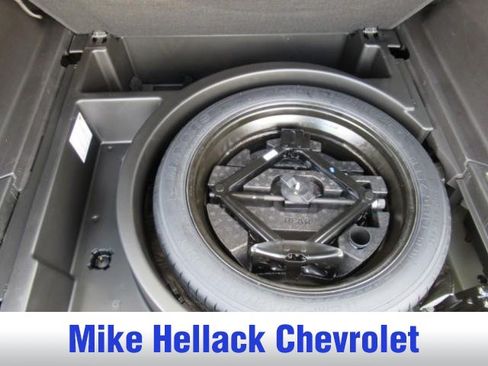Used 2024 Chevrolet Blazer LT FWD image 16