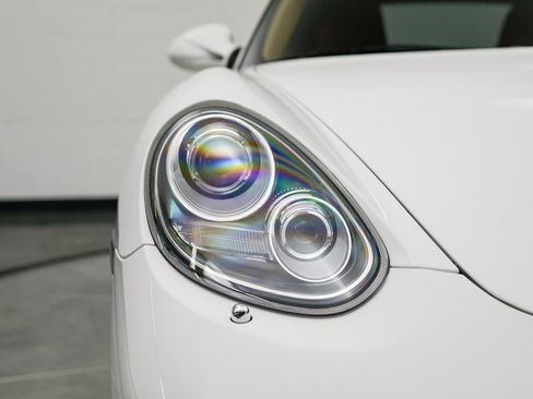 Used 2010 Porsche Cayman S image 7