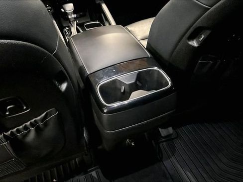 Used 2021 Kia Telluride EX image 10