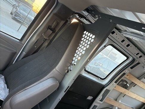 Used 2021 Chevrolet Express 2500 Work Van w/ Driver Convenience Package image 4