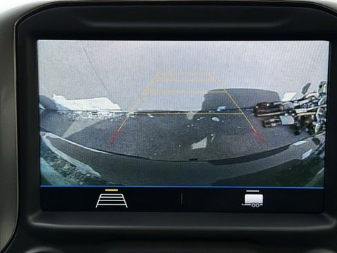 Certified 2022 Chevrolet Silverado 1500 RST image 4