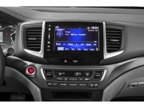 Used 2018 Honda Pilot EX image 8