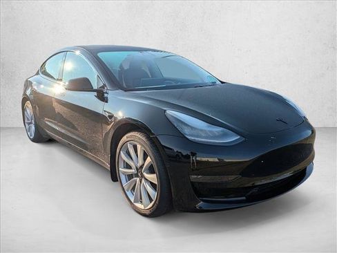 Used 2019 Tesla Model 3 Performance AWD/4WD image 3