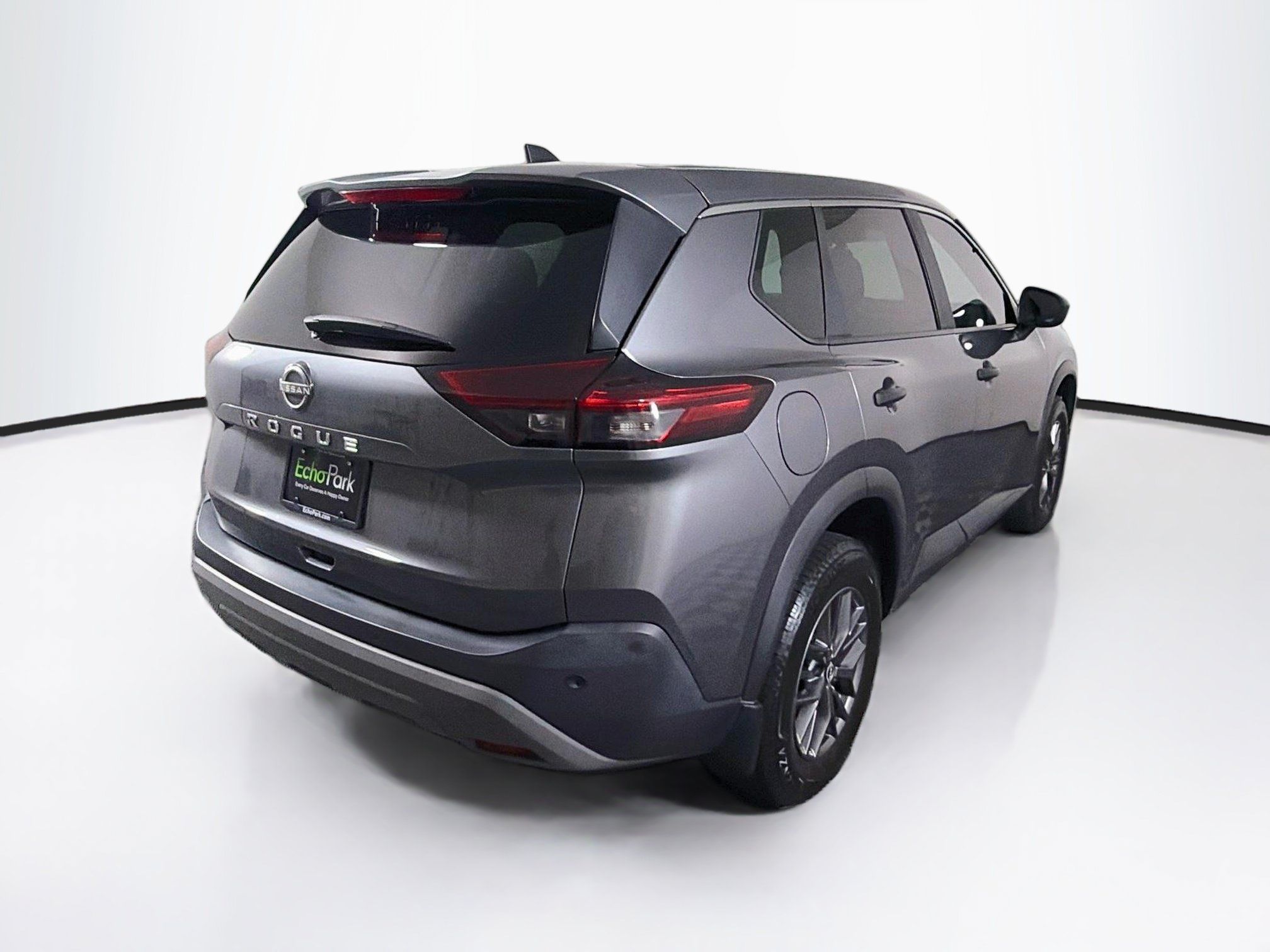 Used 2023 Nissan Rogue S FWD image 9