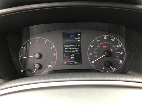 Certified 2023 Toyota Corolla Cross LE AWD/4WD image 16