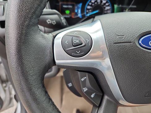 Used 2014 Ford C-MAX SE image 11