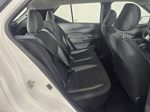 Used 2019 Nissan Kicks S w/ Exterior Package image 36