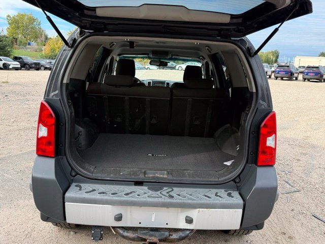 Used 2010 Nissan Xterra Off-Road AWD/4WD image 16