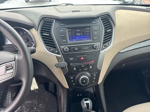 Used 2018 Hyundai Santa Fe Sport image 10