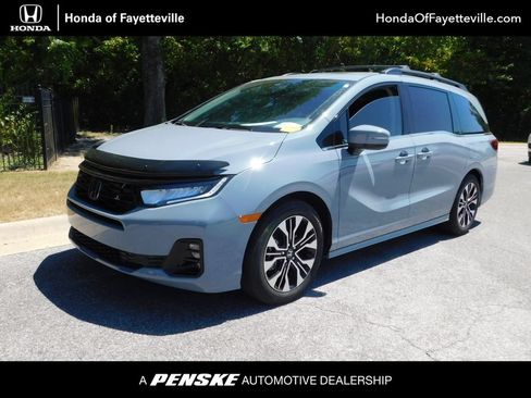 Used 2025 Honda Odyssey Elite image 1