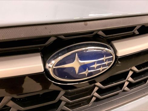 Used 2019 Subaru Crosstrek 2.0i Premium AWD/4WD image 32