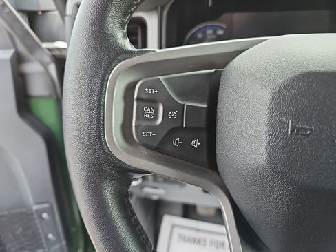 Used 2022 Ford Bronco Black Diamond w/ Sasquatch Package image 16